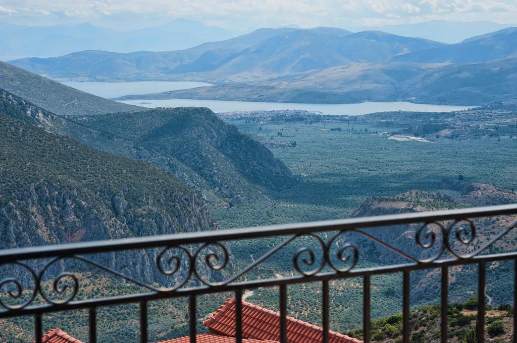 Hotel Lefas Delphi Buitenkant foto