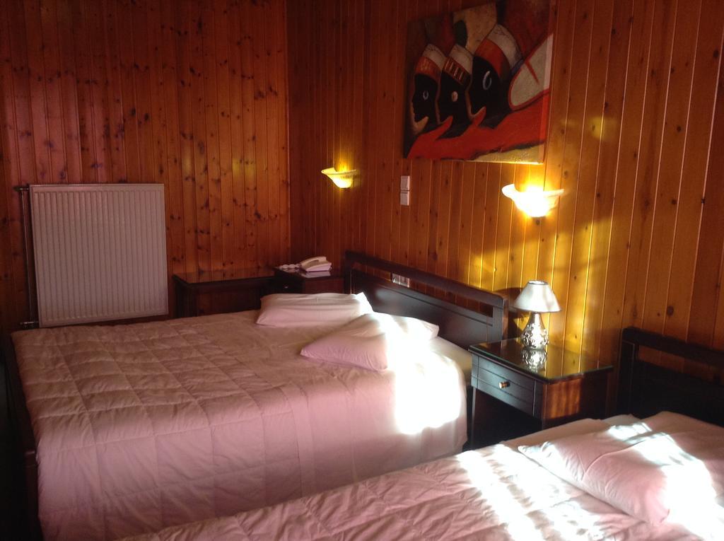 Hotel Lefas Delphi Buitenkant foto