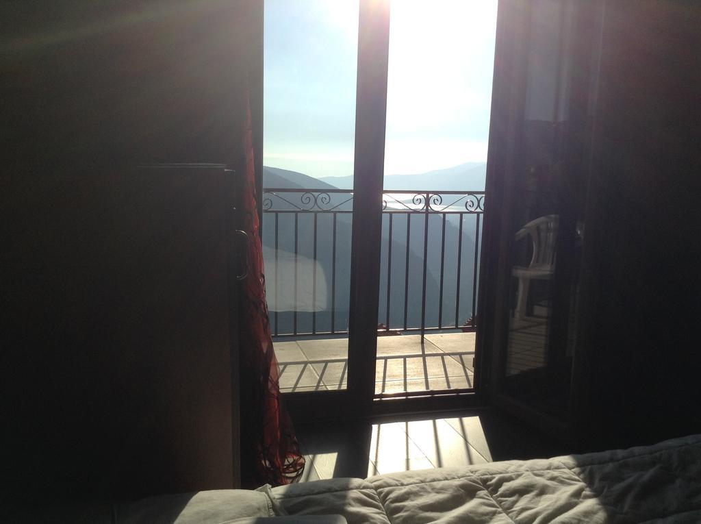 Hotel Lefas Delphi Buitenkant foto